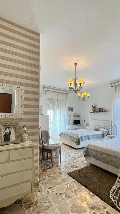 Il Piccolo Attico Bed and Breakfast Caltagirone Exteriör bild