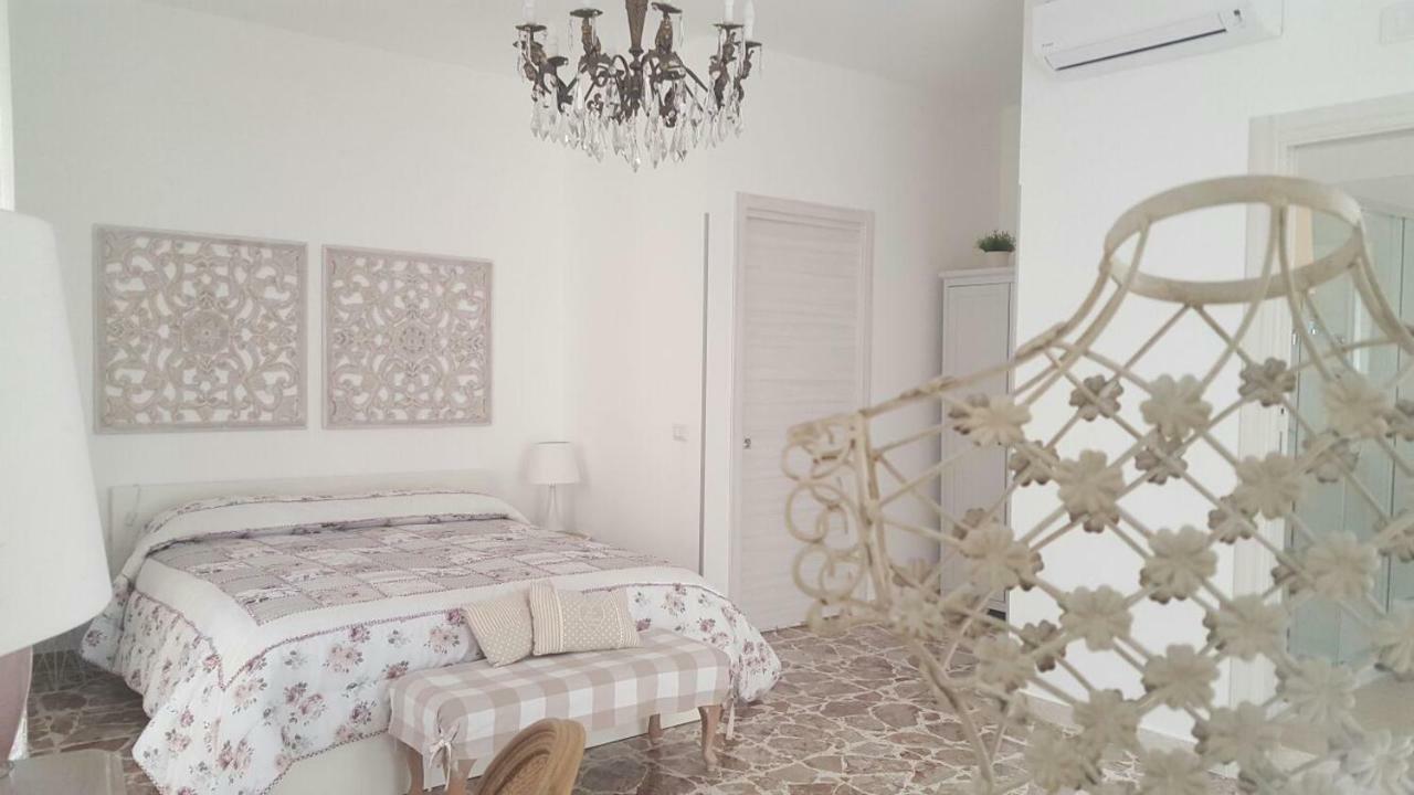 Il Piccolo Attico Bed and Breakfast Caltagirone Exteriör bild