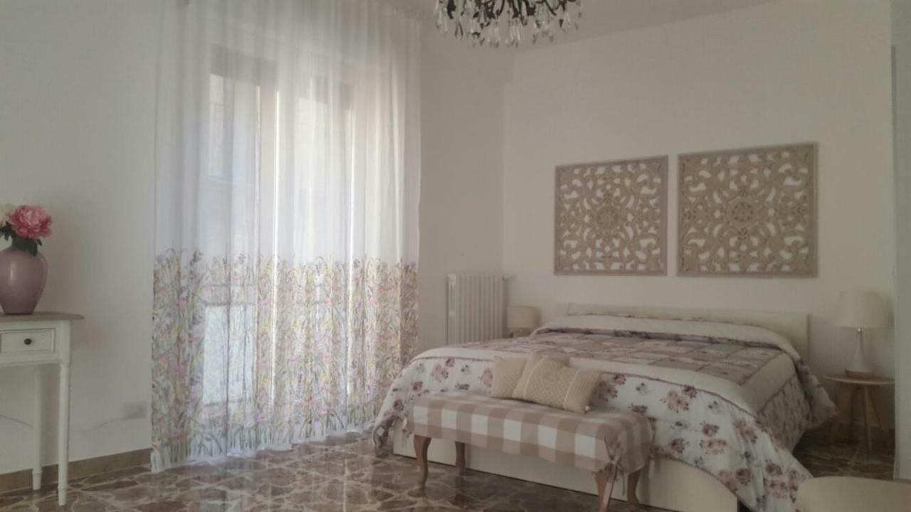 Il Piccolo Attico Bed and Breakfast Caltagirone Exteriör bild