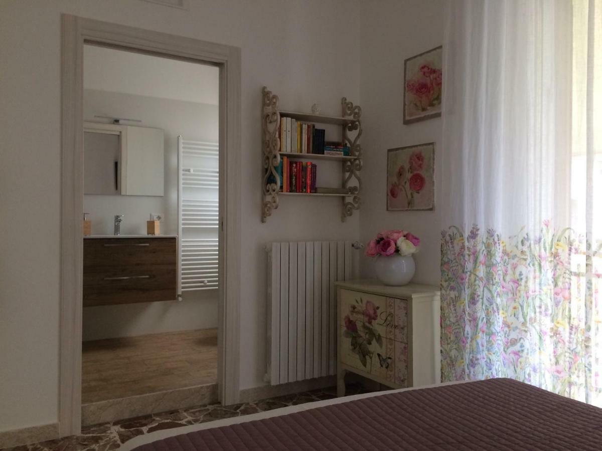 Il Piccolo Attico Bed and Breakfast Caltagirone Exteriör bild